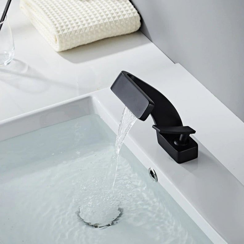 Hot and Cold Curved Faucet - Deck Mounted Waterfall