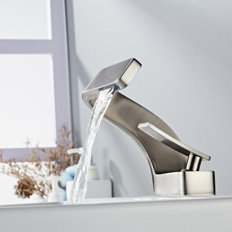Hot and Cold Curved Faucet - Deck Mounted Waterfall