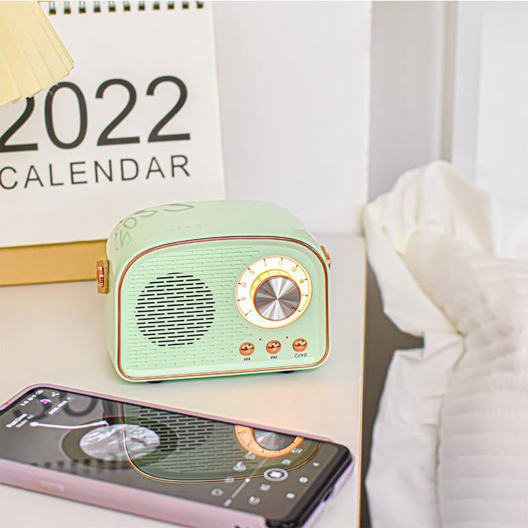 Retro Bluetooth Speaker with Vintage Radio Design