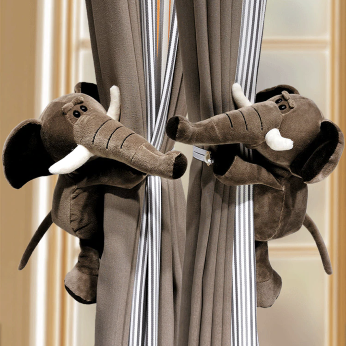 Plush Animal Curtain Tiebacks for Kids Room