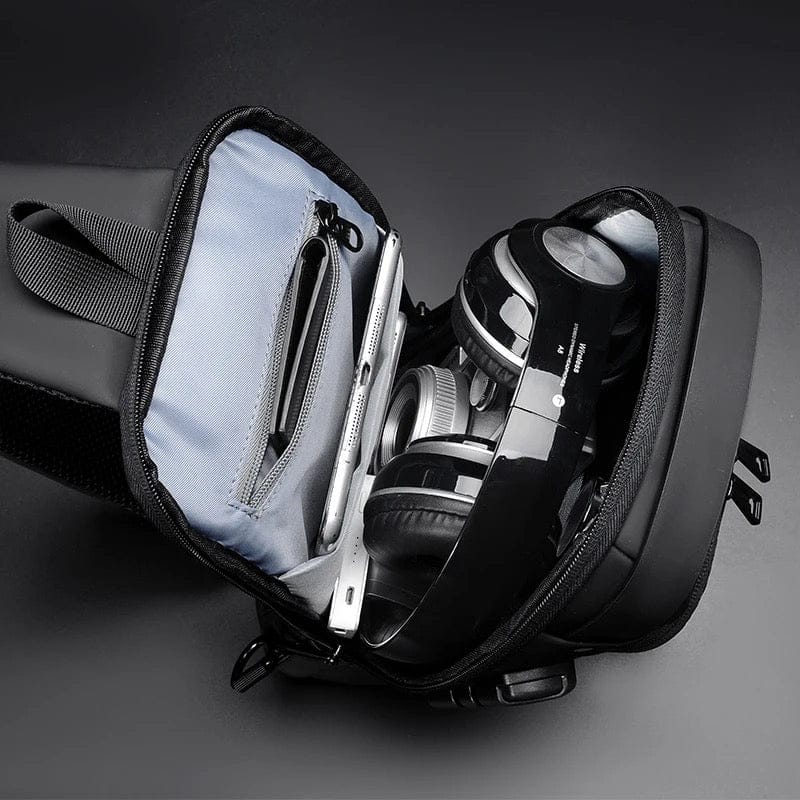 Men's Waterproof Shoulder Bag for Daily and Travel Use