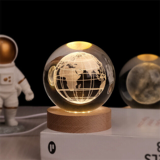 Solar Space Crystal Ball Light for Ambient Decor with Astronaut