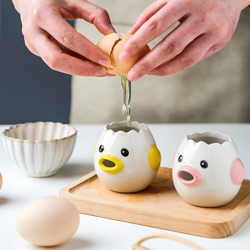 Egg Separator Tool with Easy Pour Spout Design