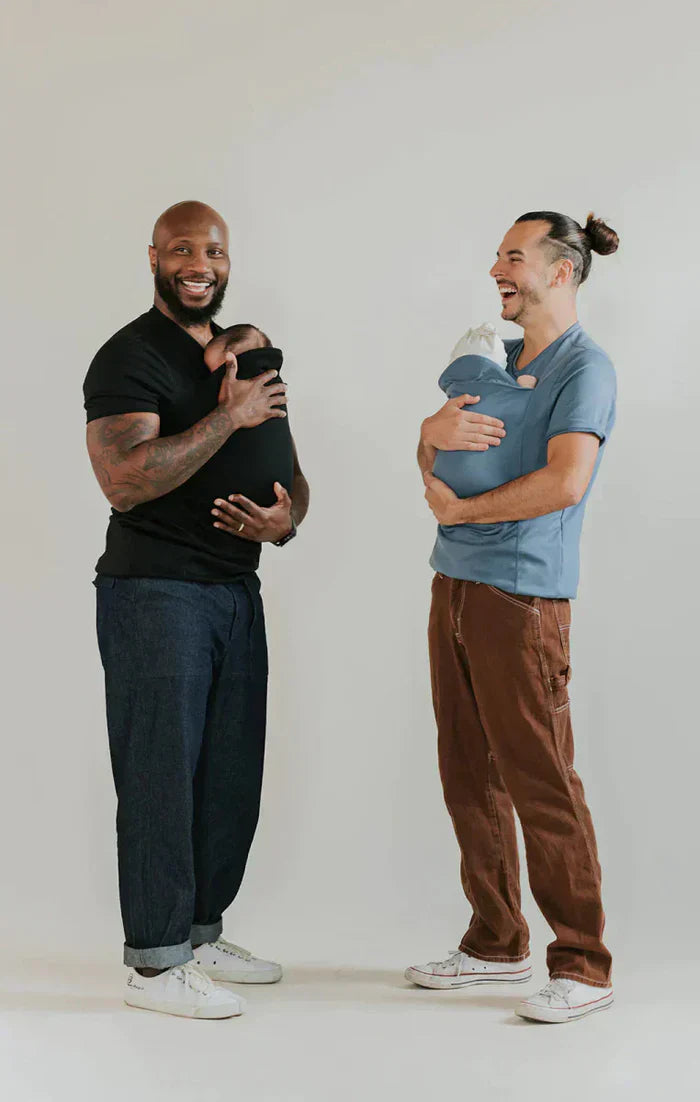 Baby Carrier Shirt with Hands-Free Design for Parents